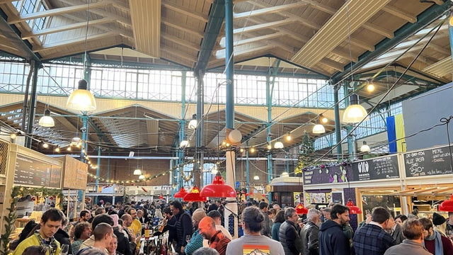 How to Taste Wine at a Wine Fair — Without Losing Your Palate - THE EARTH WINE